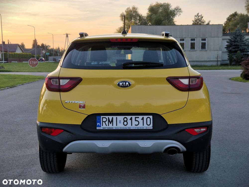 Kia Stonic 1.4 L - 4