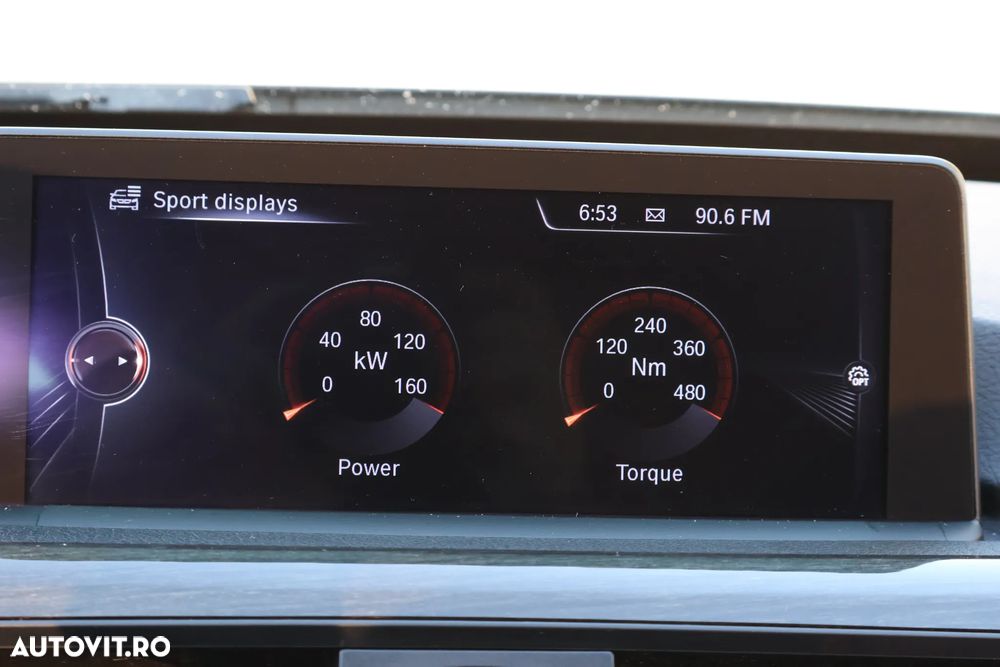 BMW Seria 3 325d Aut. Luxury Line - 32