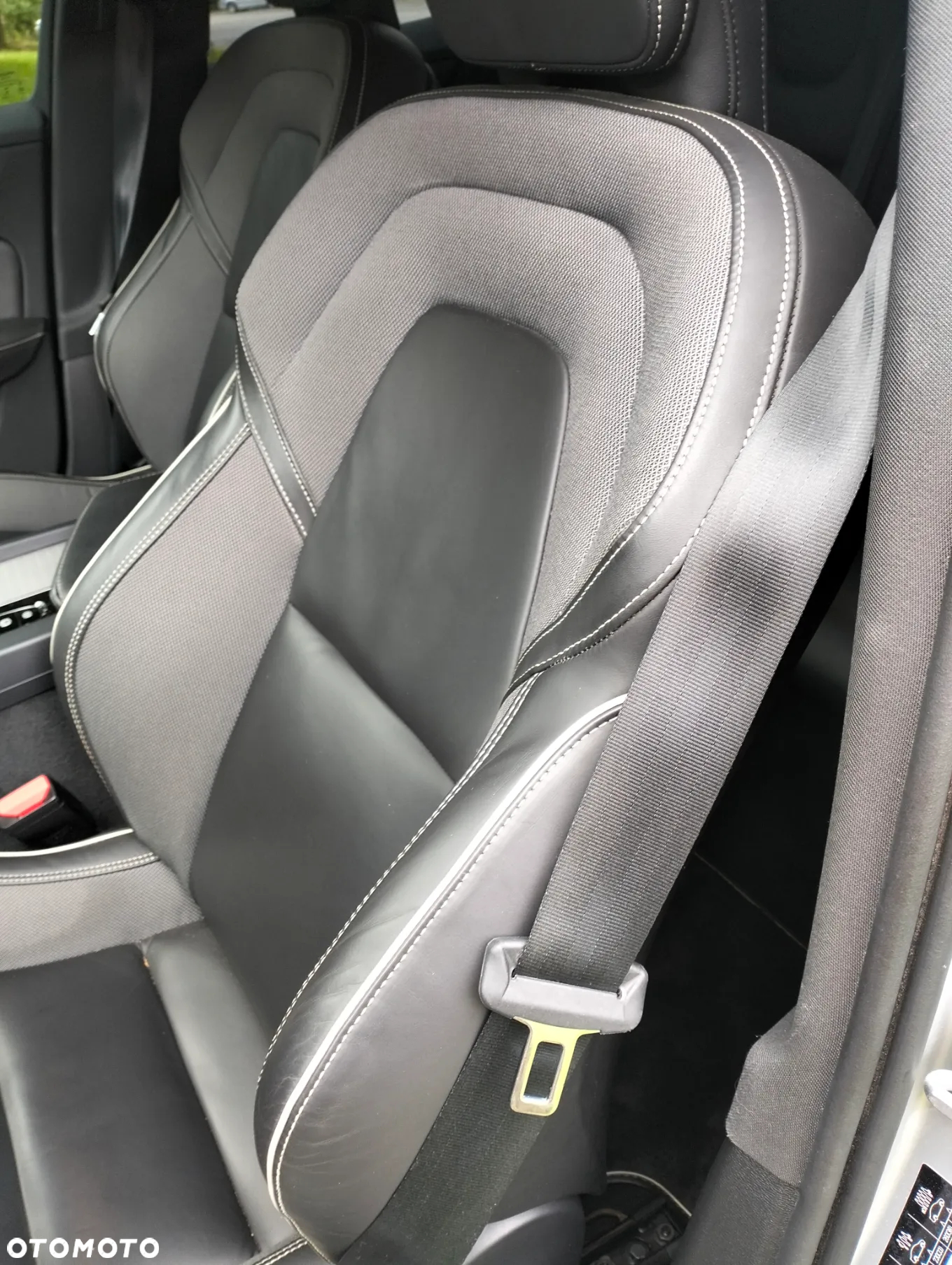 Volvo S60 T4 Drive-E R-Design Momentum - 13