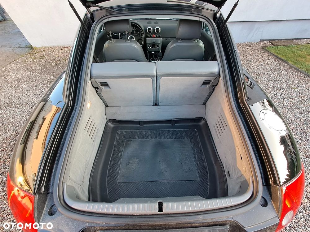 Audi TT Coupé 1.8T - 14