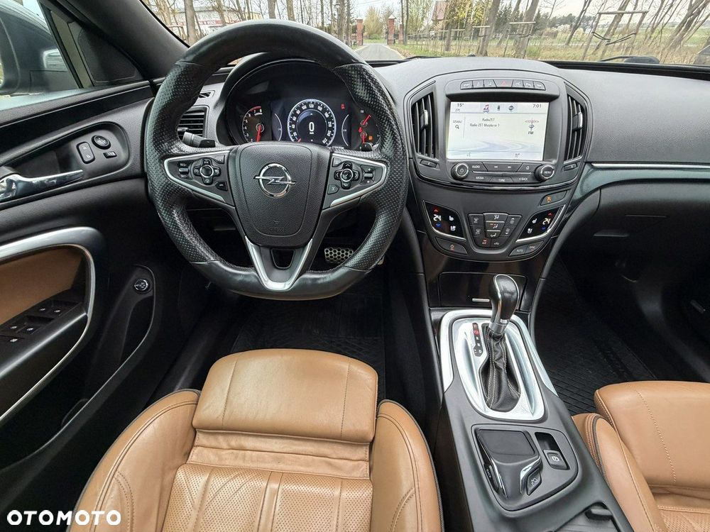 Opel Insignia - 40