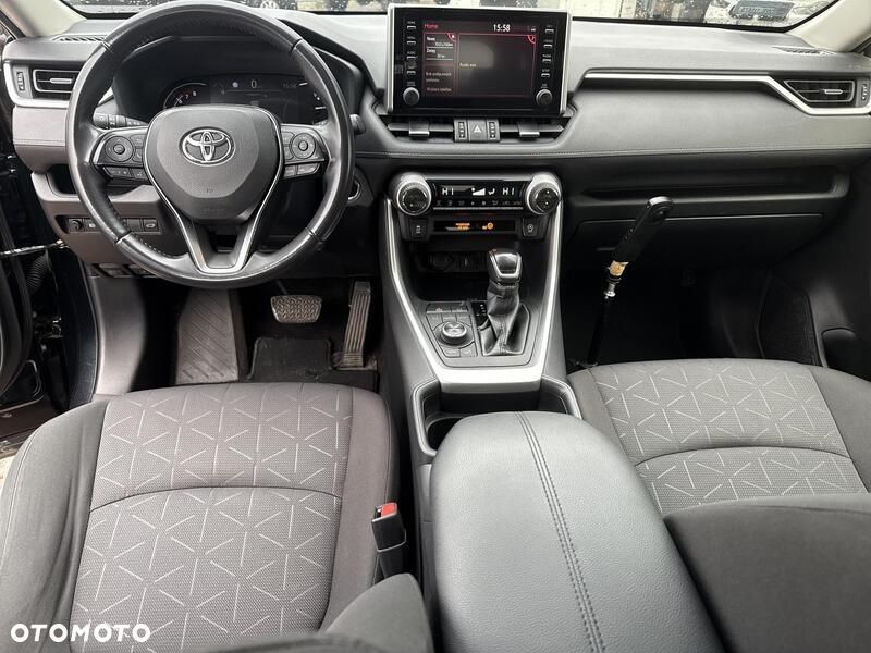 Toyota RAV4 - 21
