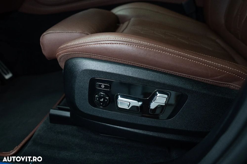 BMW X7 M50i - 24