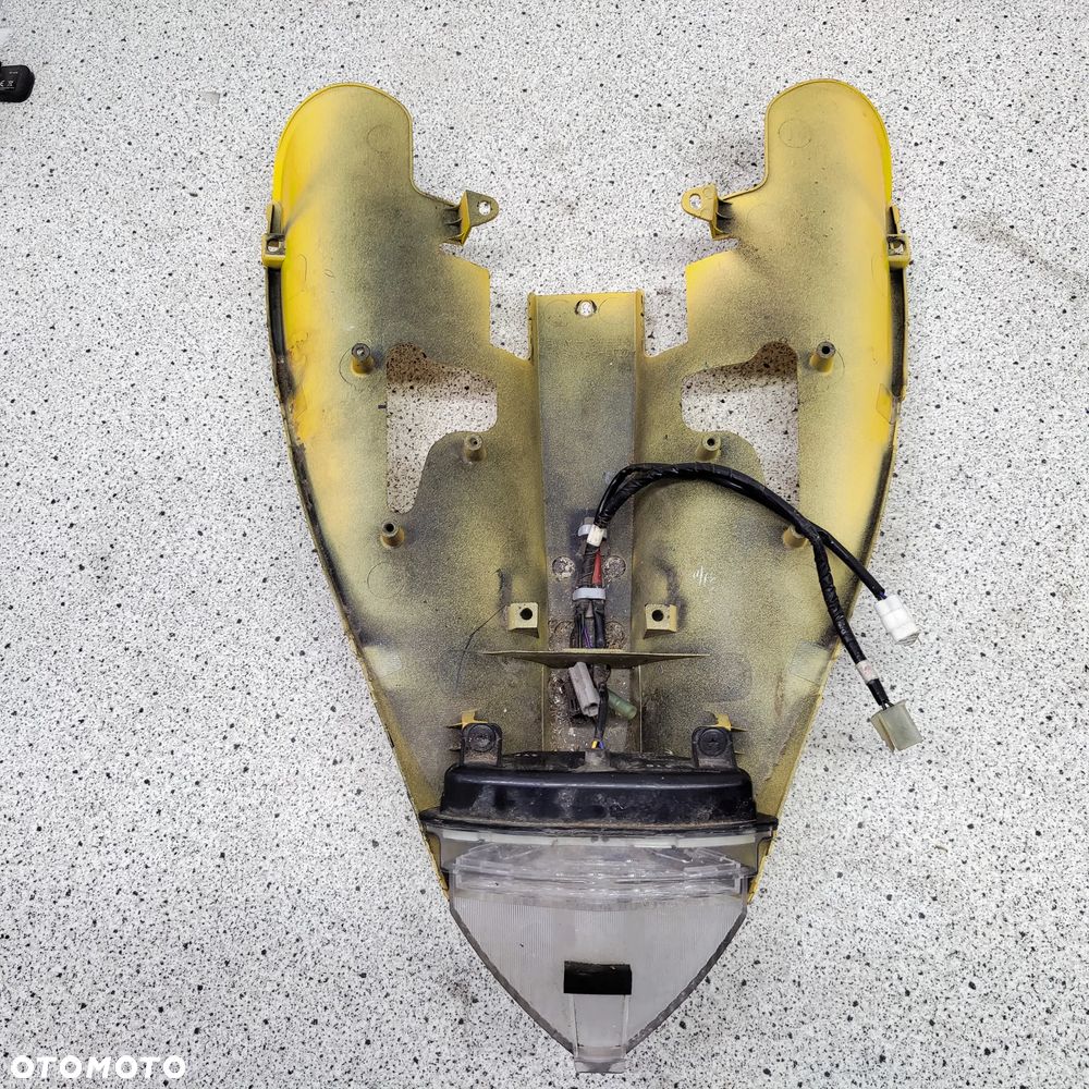 Wypełnienie zadupka, osłona, owiewka tył, lampa tył Yamaha R1 RN12 - 7