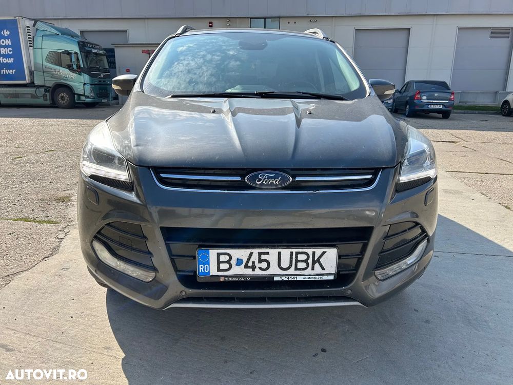 Ford Kuga 2.0 TDCi 4x4 Titanium - 4
