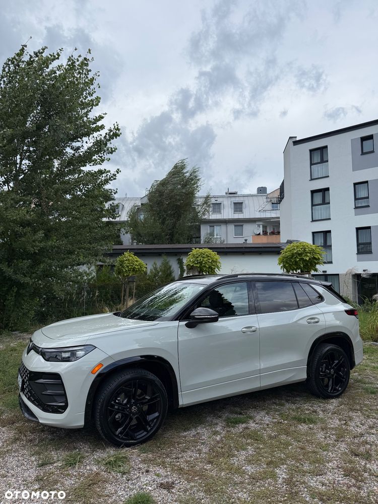 Volkswagen Tiguan - 5