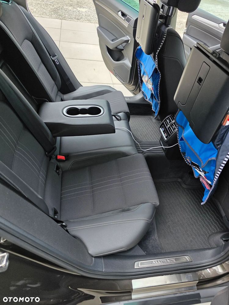 Volkswagen Passat 2.0 TDI BMT 4Mot Highline DSG - 19