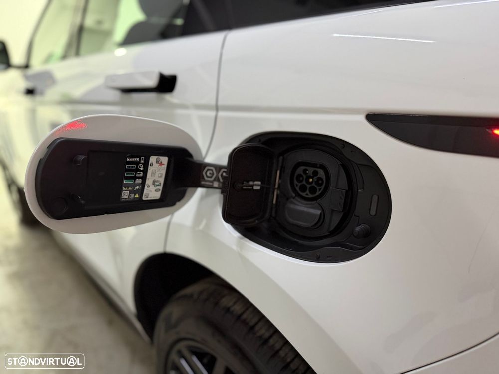 Land Rover Range Rover Evoque 1.5 P300e AWD R-Dynamic HSE Auto - 30