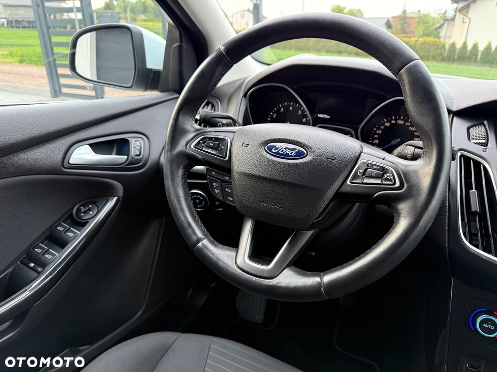 Ford Focus - 29