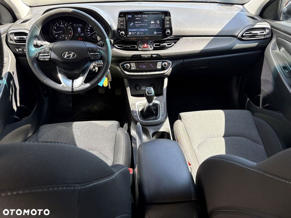 Hyundai i30 1.5 T-GDI 48V Smart - 19