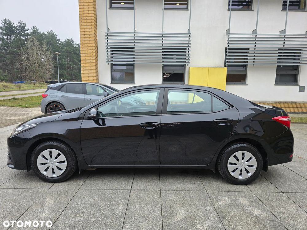 Toyota Corolla 1.6 Active EU6 - 10