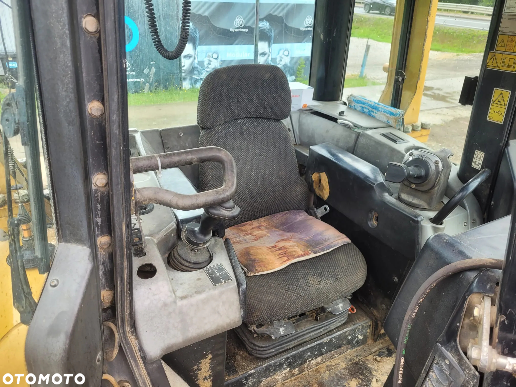 Caterpillar D6N - 8