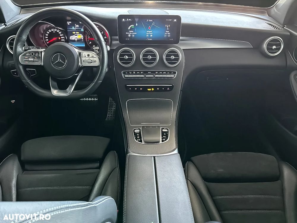 Mercedes-Benz GLC 220 d 4Matic 9G-TRONIC AMG Line - 13