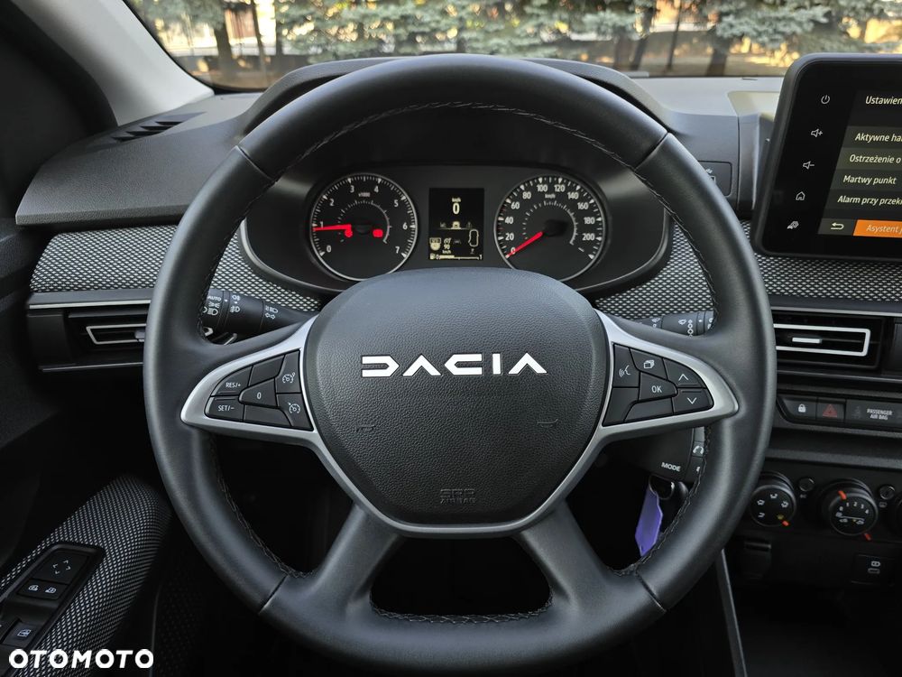 Dacia Sandero TCe 90 Journey - 25