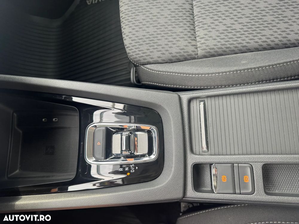 Skoda Octavia 1.5 TSI DSG MHEV Ambition - 20