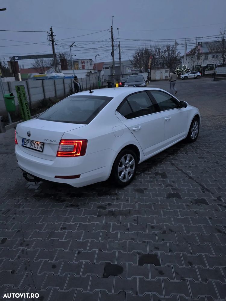 Skoda Octavia 2.0 TDI Green tec Edition - 10