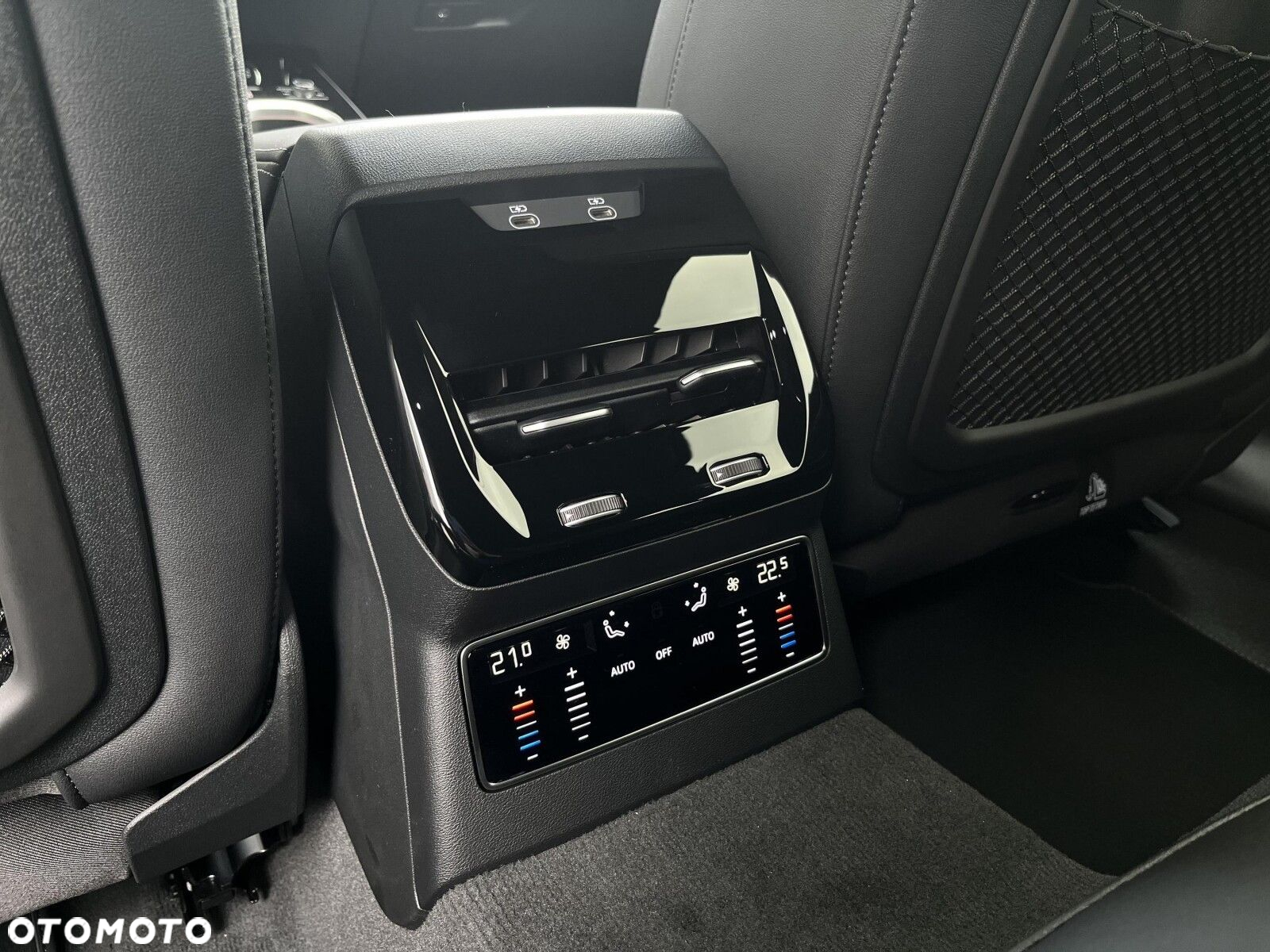 Audi A6 - 12