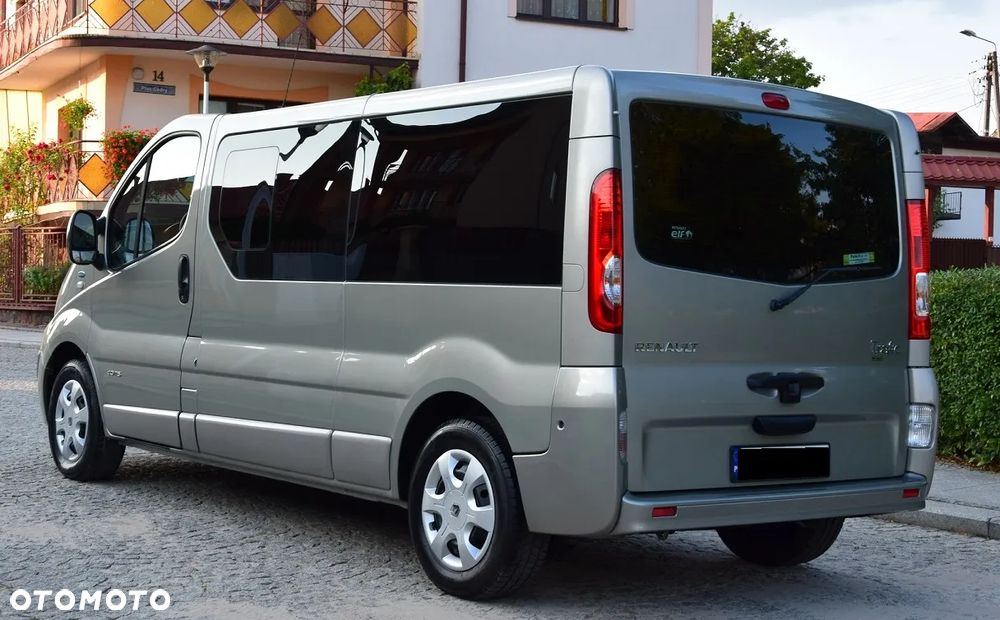 Renault Trafic Grand Passenger Pack Clim - 19
