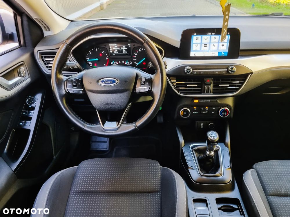 Ford Focus 1.5 TDCi Trend ECOnetic ASS - 6