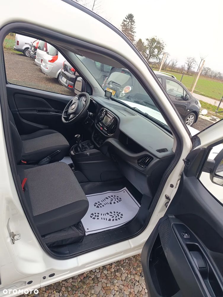 Fiat DOBLO - 12