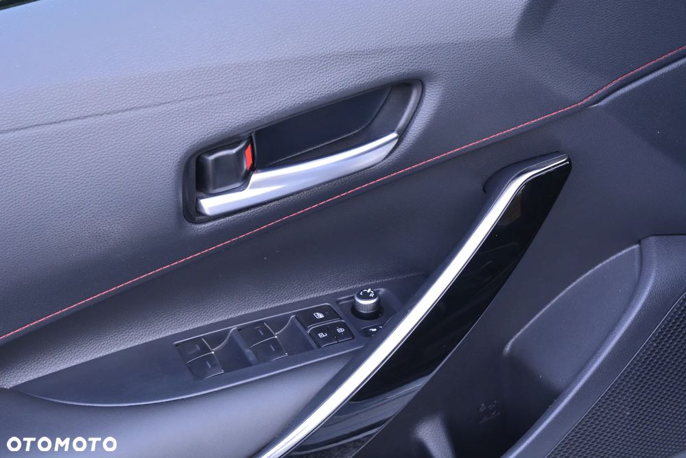 Toyota Corolla 2.0 GR Sport - 30