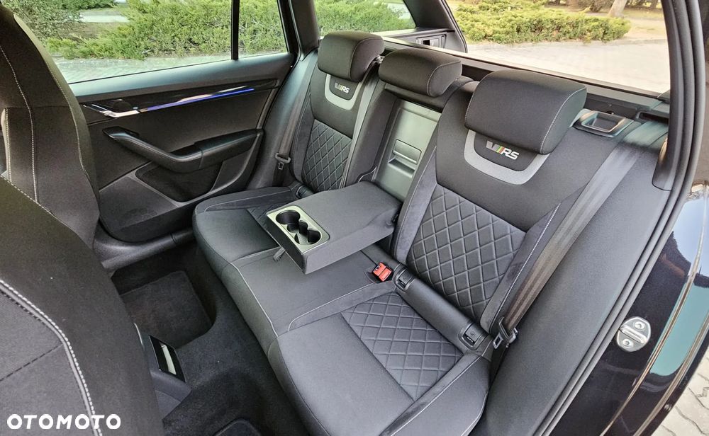 Skoda Octavia 2.0 TDI 4x4 DSG RS - 8