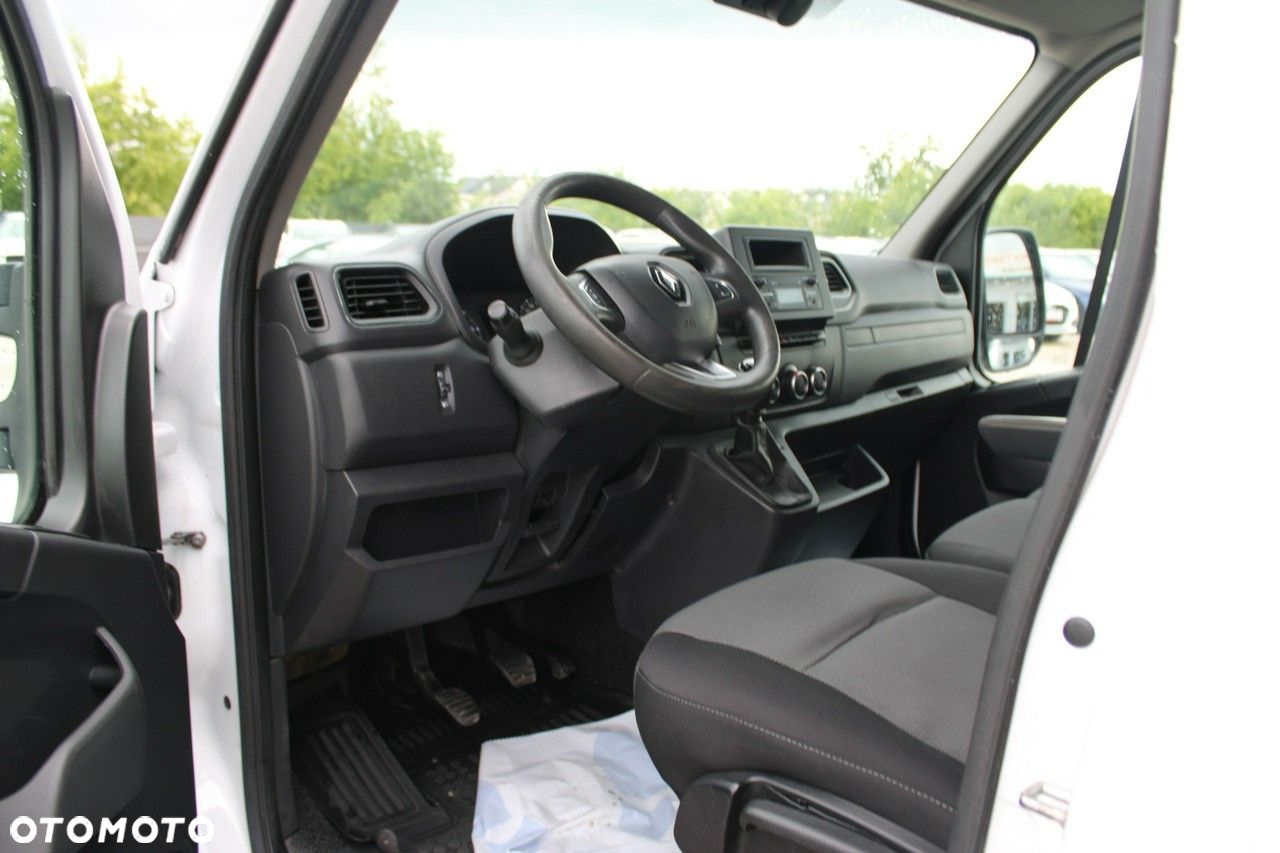 Renault Master - 10