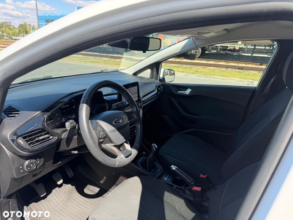 Ford Fiesta - 10