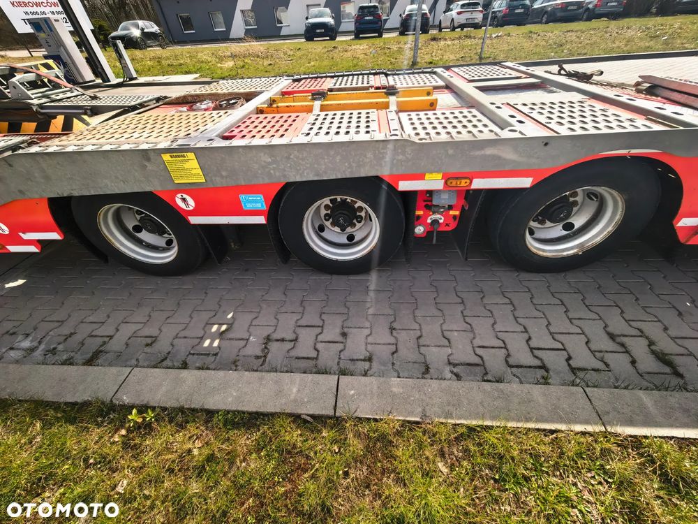 Kassbohrer Truck Transporter - 2