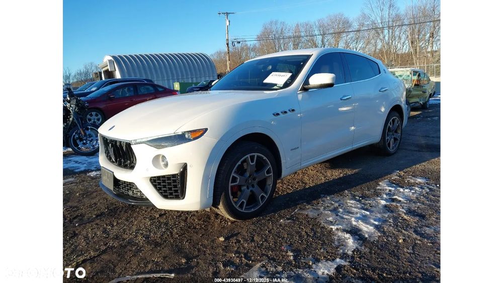 Maserati Levante - 2