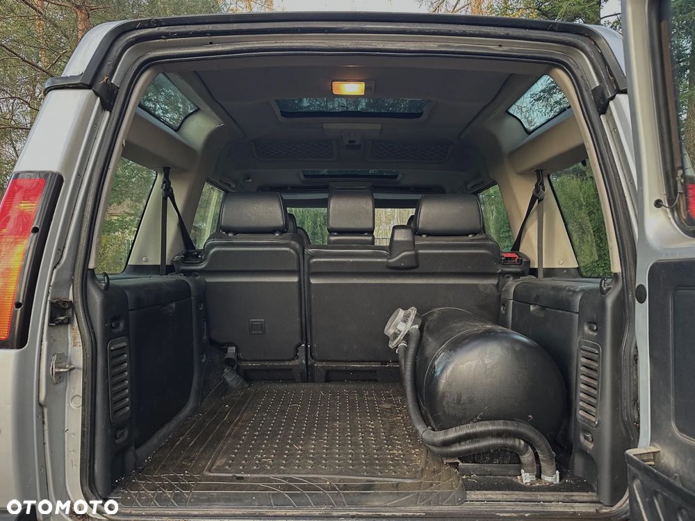 Land Rover Discovery - 12