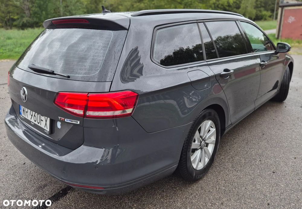 Volkswagen Passat Variant 1.6 TDI BMT Trendline - 3