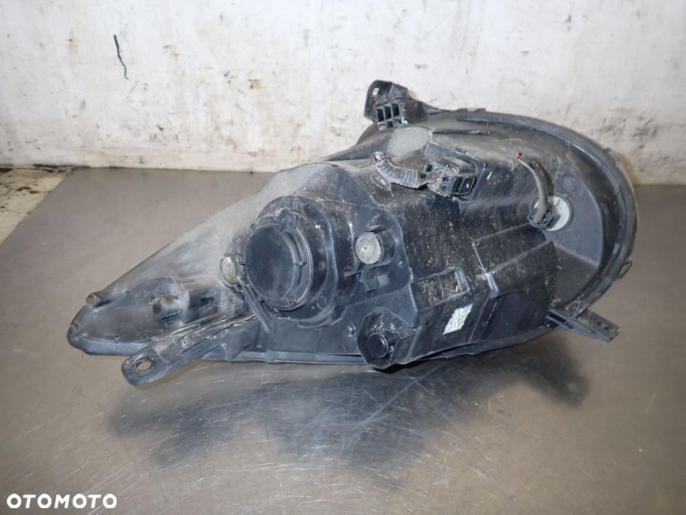 LAMPA PRZÓD PRAWA REFLEKTOR PRAWY JAC J2 1.0 - 2