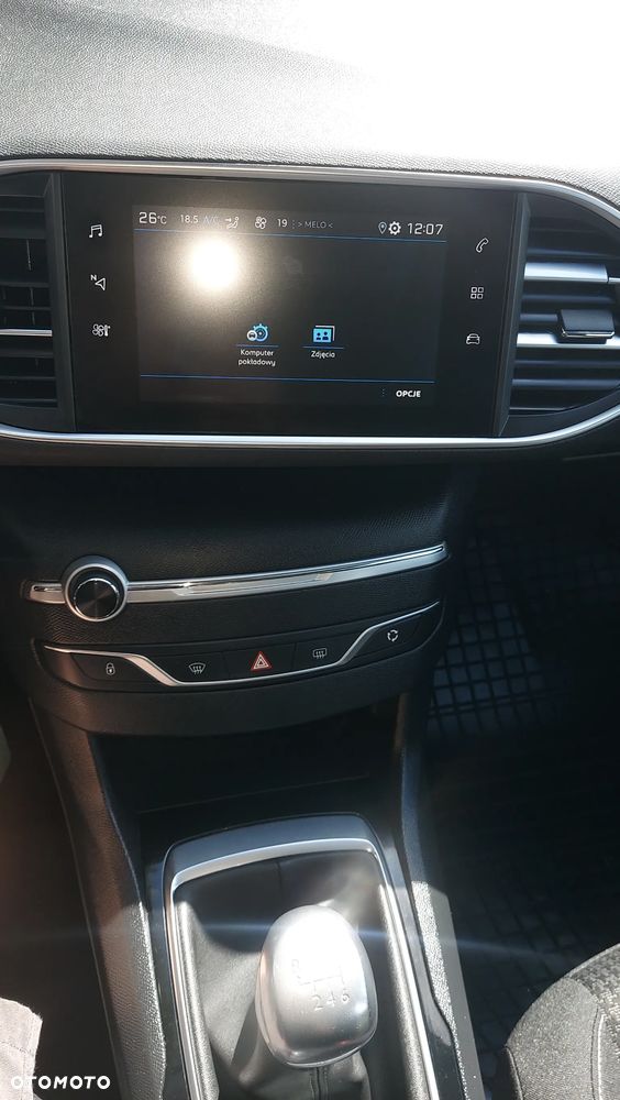 Peugeot 308 1.5 BlueHDi Business Line S&S - 13