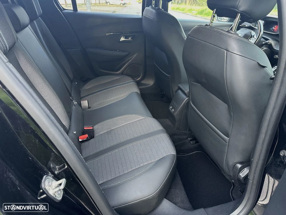 Peugeot e-208 Allure+ - 20