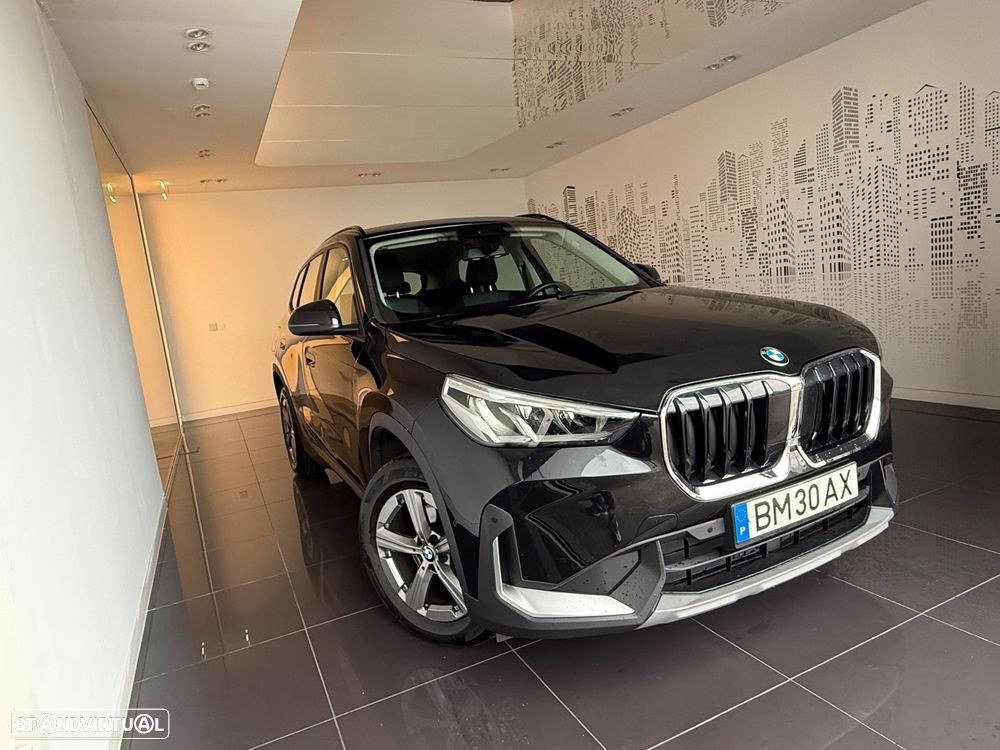 BMW X1 sDrive18i - 11