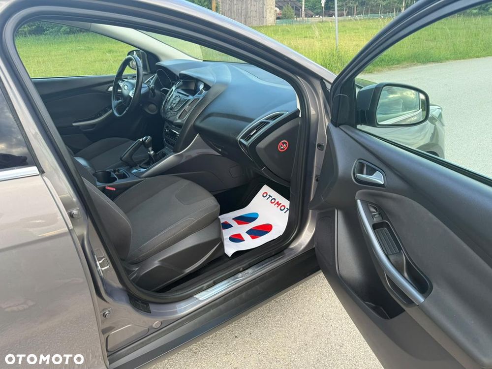 Ford Focus - 22