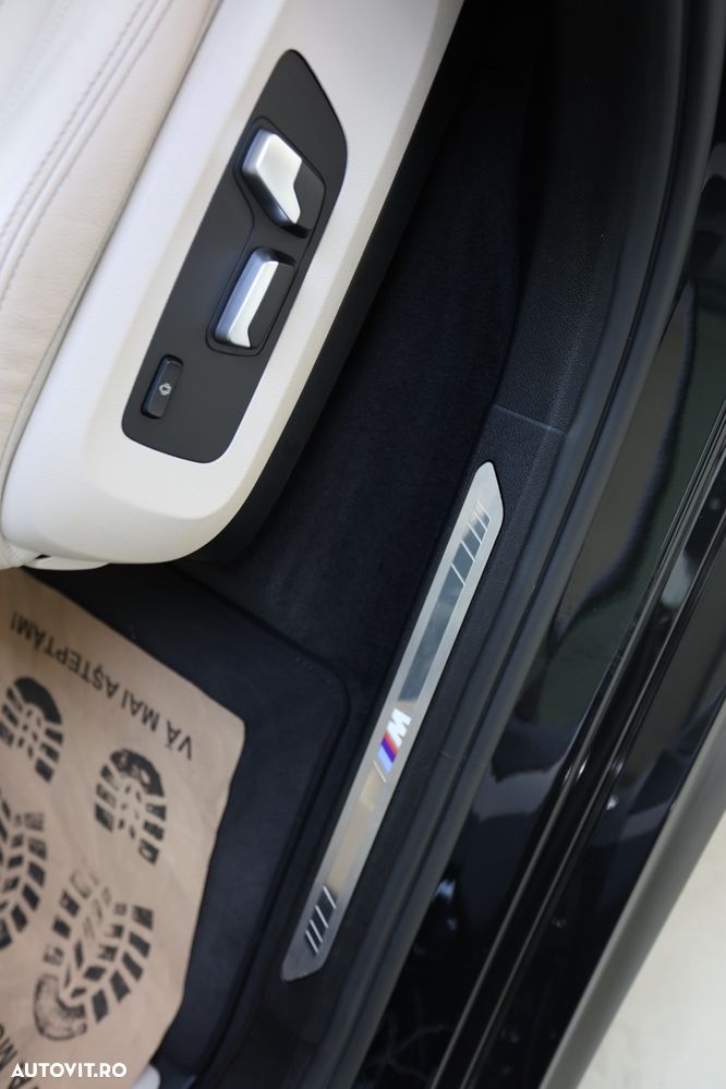 BMW X5 xDrive45e - 24