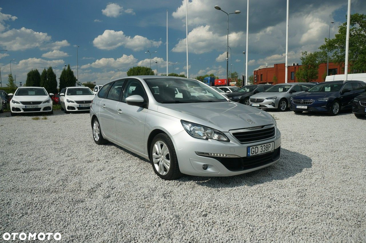 Peugeot 308 - 4