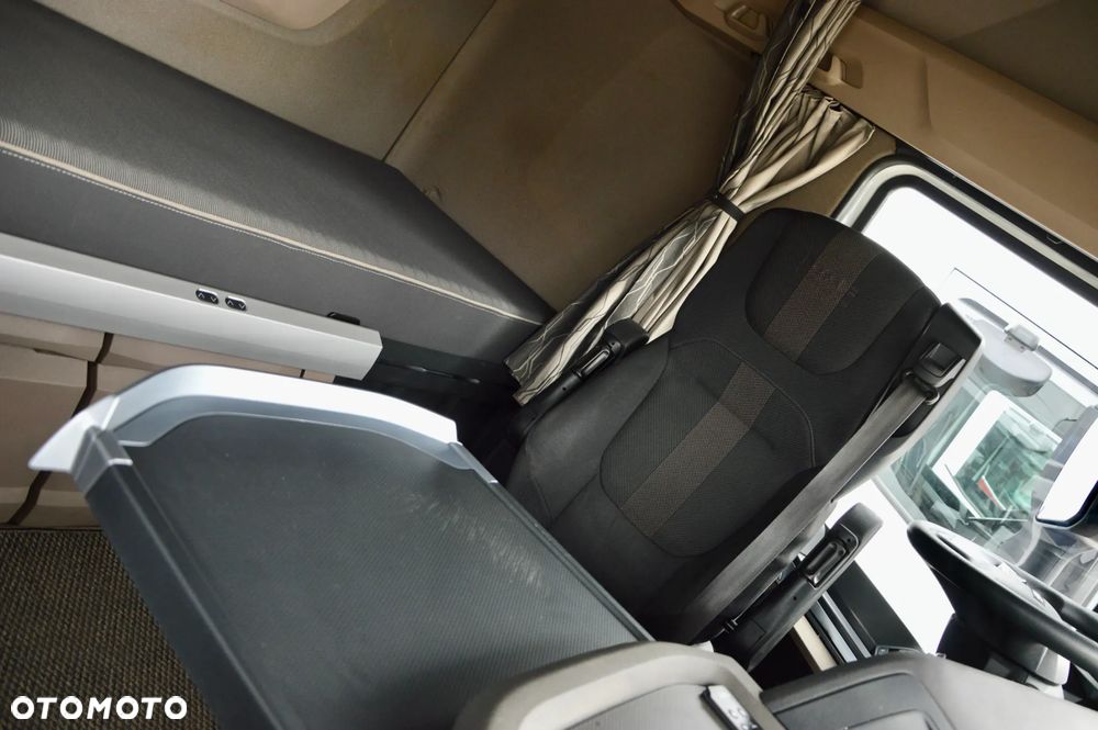 DAF XG 480 / ZF INTARDER / KLIMA POST. / FULL LED / SALONKA / BOGATA WERSJA! - 30