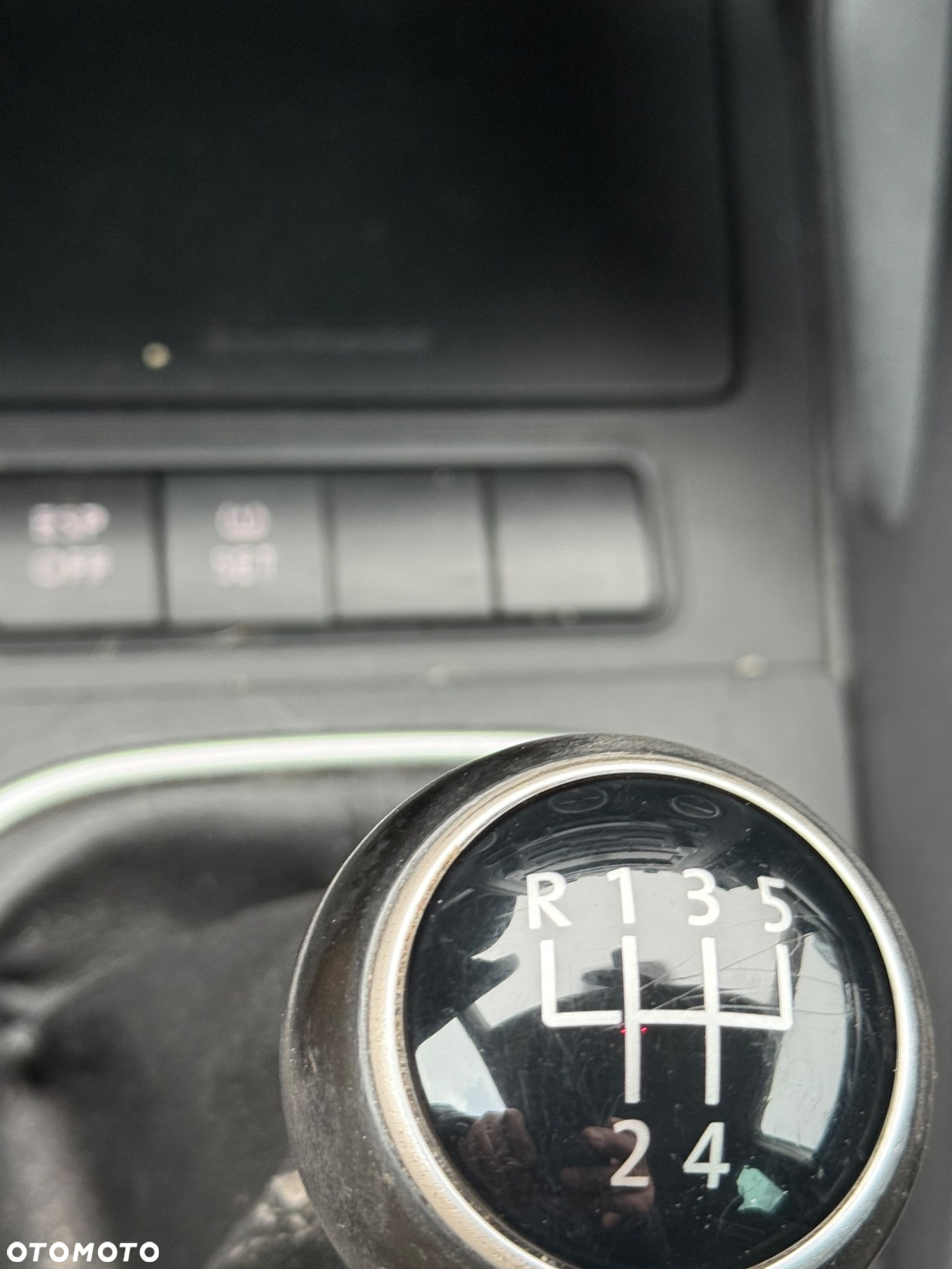 Volkswagen Golf V 1.9 TDI Comfortline - 12