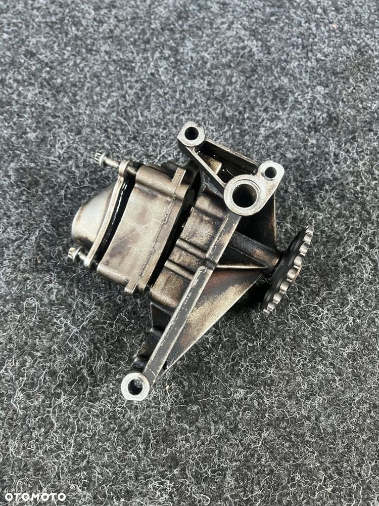 pompa oleju mercedes 2.2 CDI A6111810047 - 9