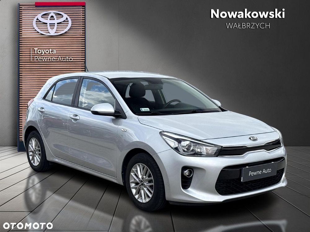 Kia Rio 1.4 L - 3