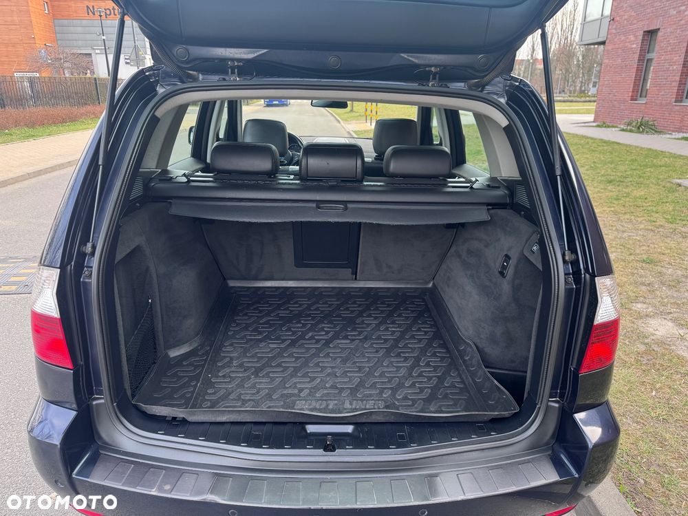 BMW X3 2.0d - 13