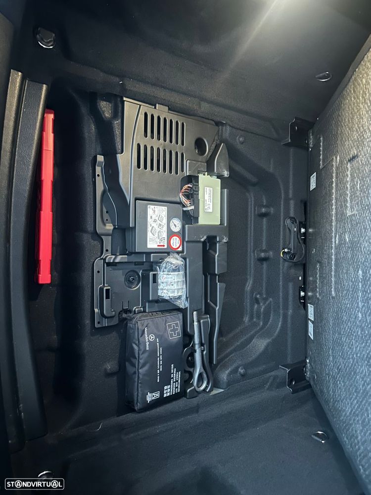 Mercedes-Benz CLA 180 d Shooting Brake AMG Line Aut. - 43