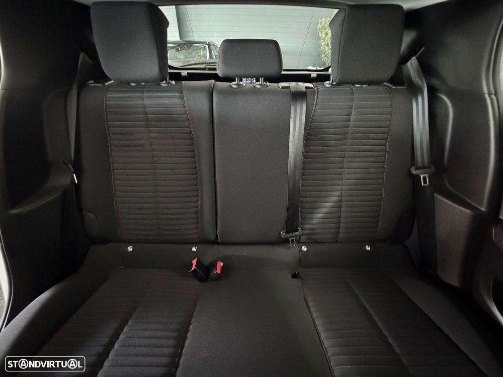 Peugeot 208 1.2 PureTech Active - 27
