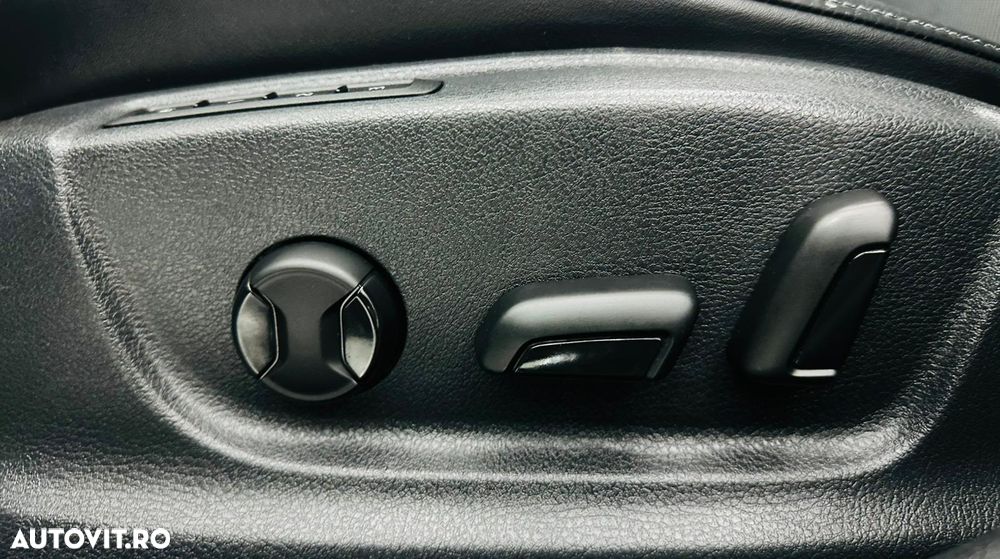 Skoda Octavia 1.6 TDI DSG Ambition - 15