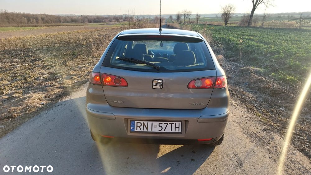 Seat Ibiza 1.4 16V Reference - 5