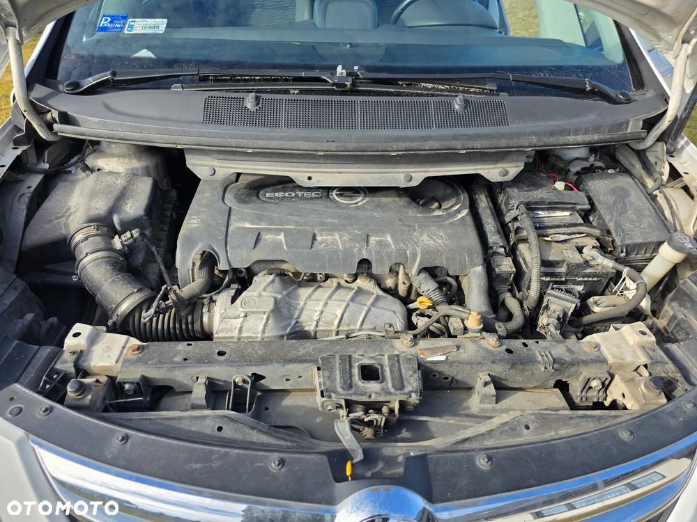 Opel Zafira Tourer 2.0 CDTI Edition - 9