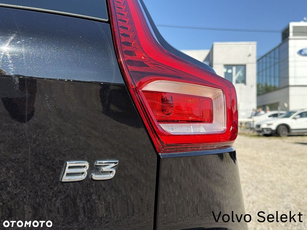 Volvo XC 40 - 30